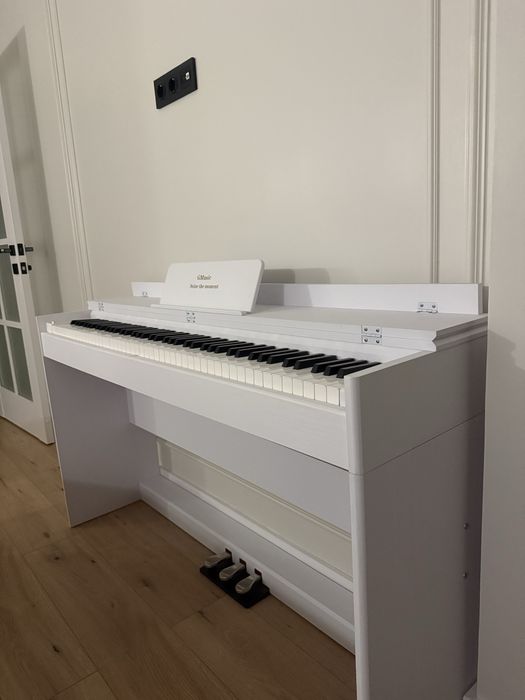 Цифровое пианино Gmusic GM01