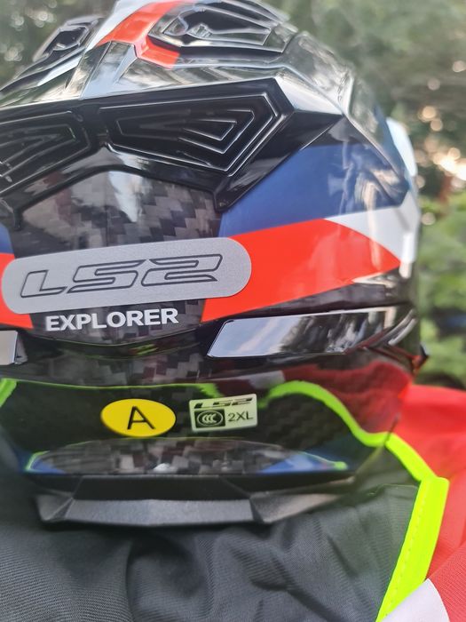 Карбоновый шлем LS2 MX701 Explorer