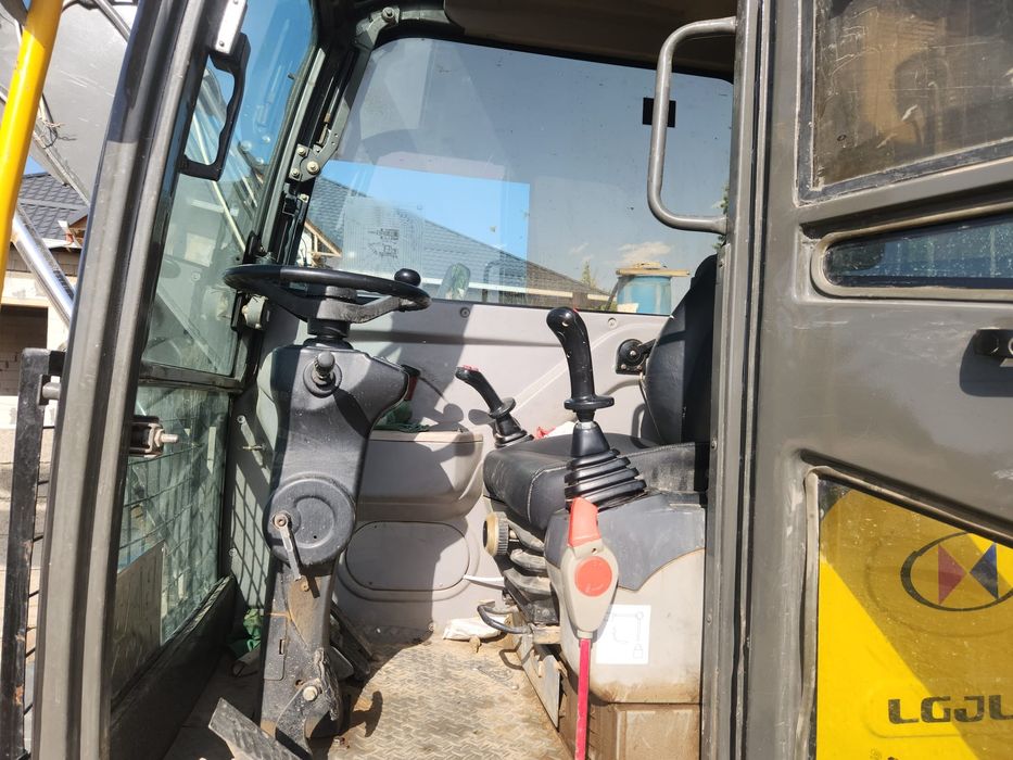 Экскаватор 9,5 тонна