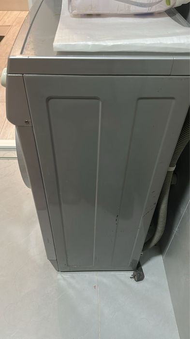 Срочно продаем, стиральную машину