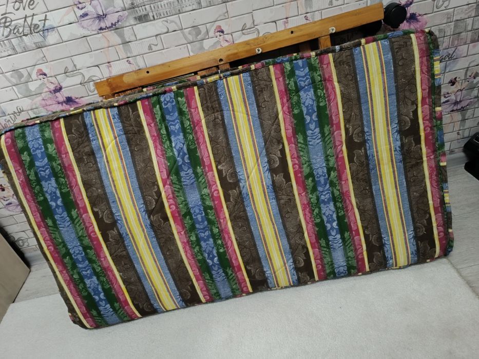 Отдам детскую кроватку