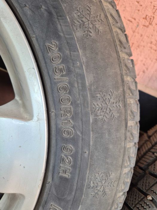 Продам титановые диски оригинал R16