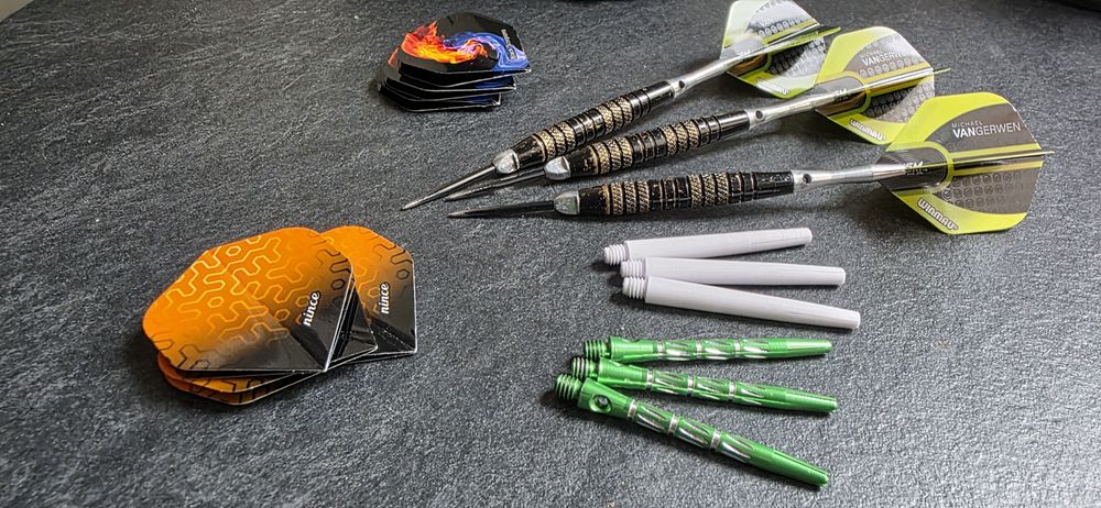 Sageti de darts cu varf de plastic si de metal, 16 g
Ideale atat pentr