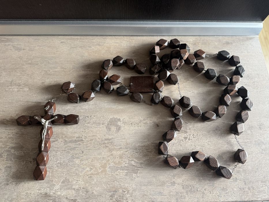 Rosary mari de calugar