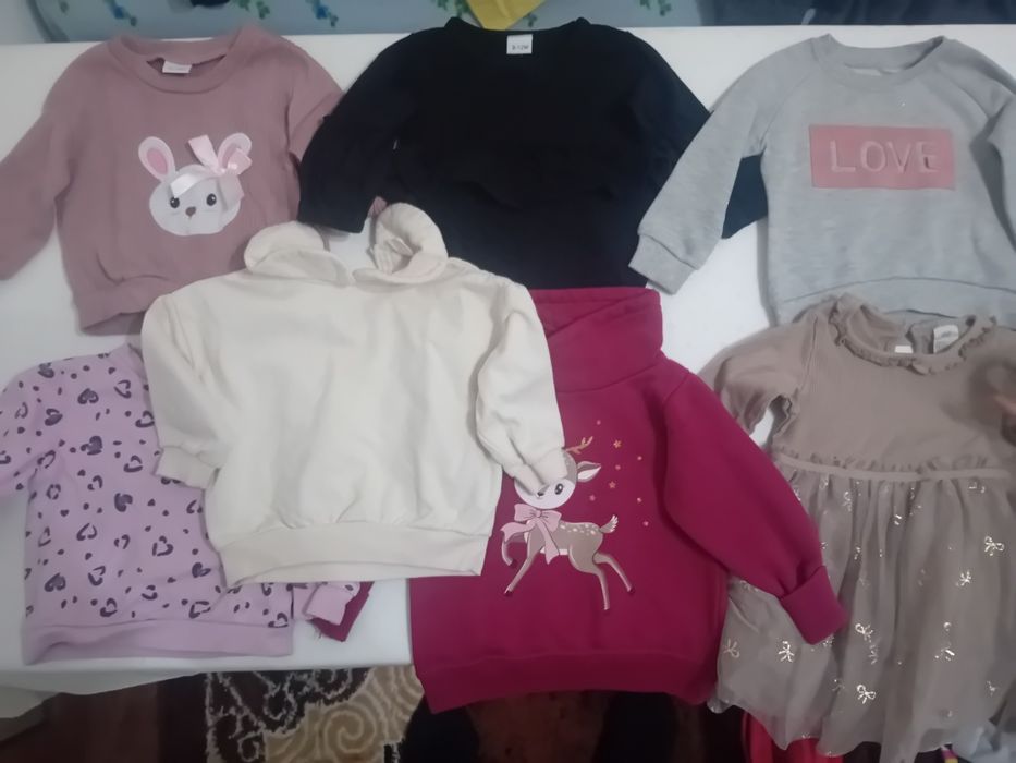 Donez hăinuțe fetite