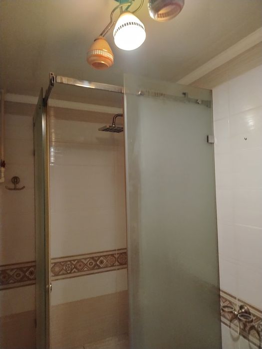 Продам НЕДОРОГО душ кабинку