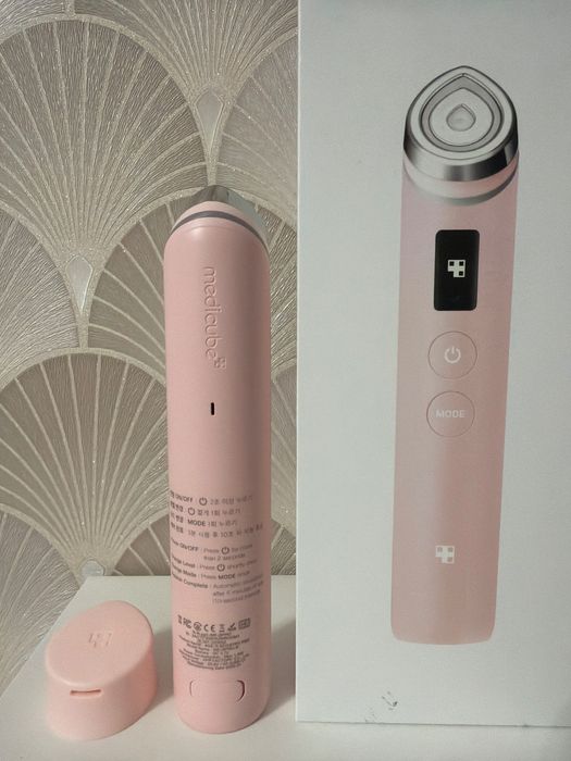 Medicube AGE-R Booster Pro