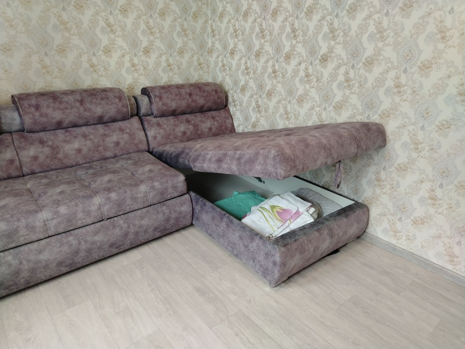 Продам угловой диван