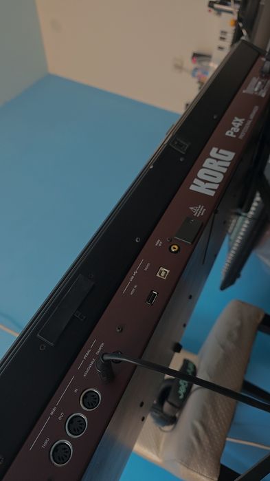 Korg Pa4x Корг Па4х с кейс  Бартер