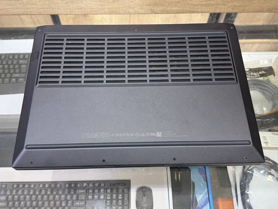 HP Victus 15 Ryzen 5 8645HS RTX 4050 Ideal holatda