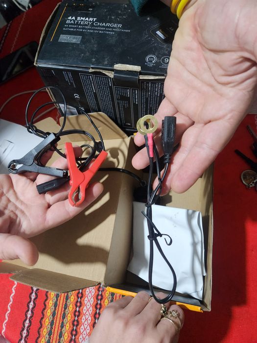 Интелигентни смарт зарядни