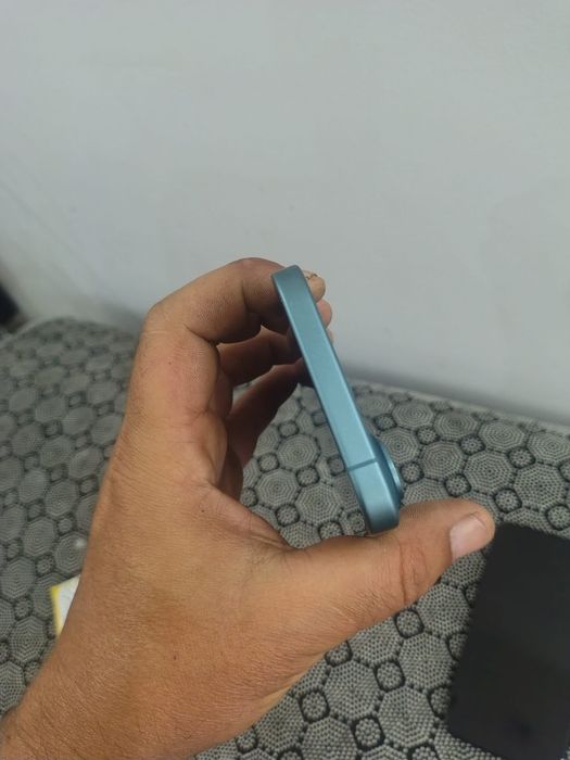 Iphone 16 impecabil placa de baza defecta