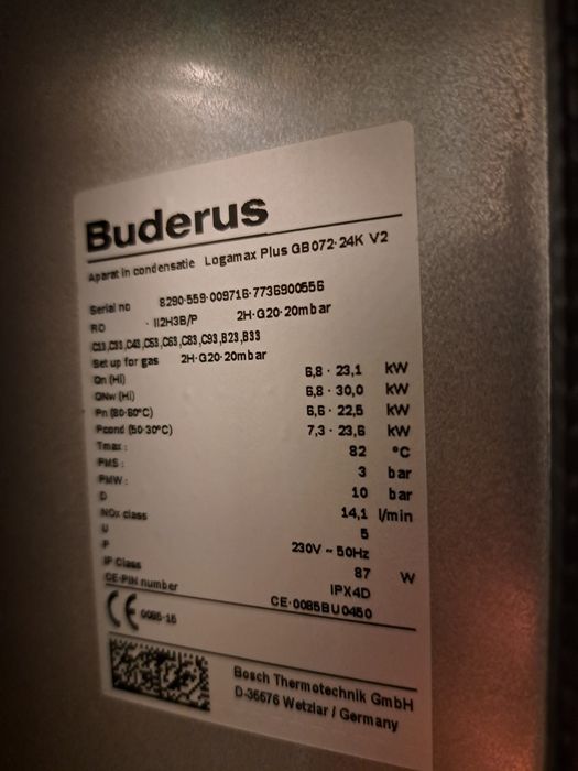 vas expansiune centrală termică Buderus Logamax Plus GB072-24K V2