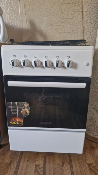 Продаю газовую плиту
