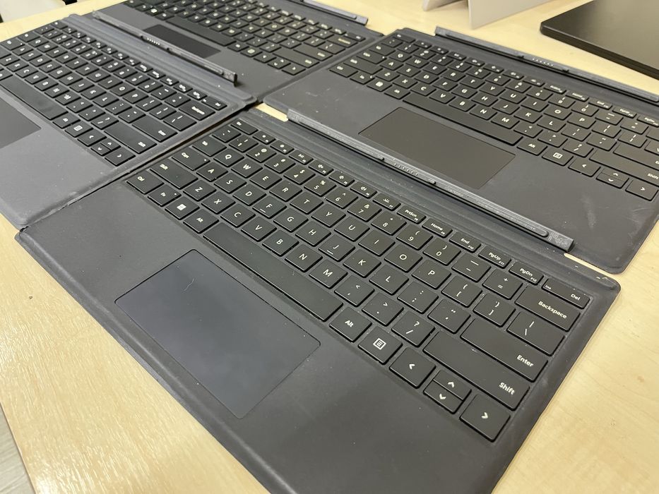 Type cover Surface Pro клавиатура с подсветкой оригинал microsoft