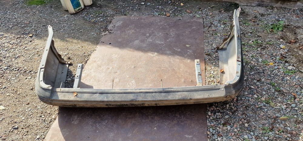 Продам задний бампер сигма