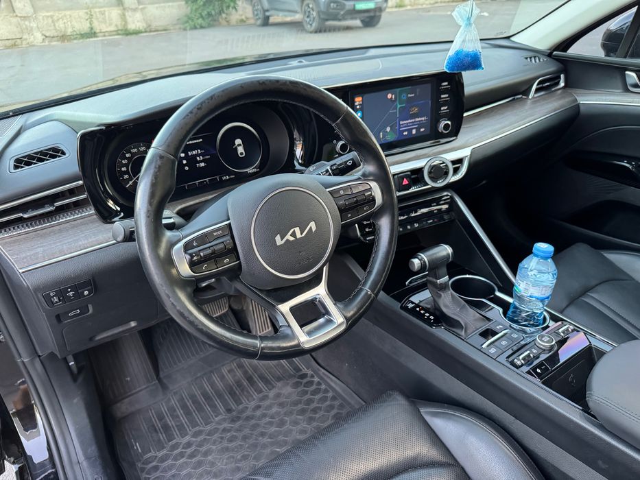 Kia k5 черный цвет