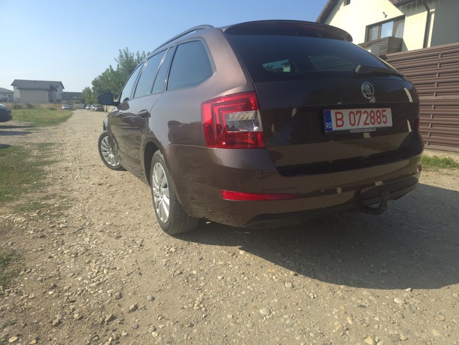 Škoda Octavia Combi 1.6 TDI 110 CP | 2016 | 190.300 km | Navi | Scaune încălzite | Garanție