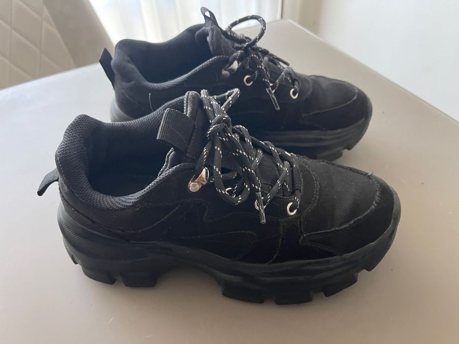 Маратонки с висока подметка House