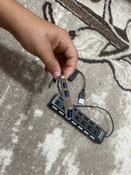 3 taipuri usb  sunt foarte bune