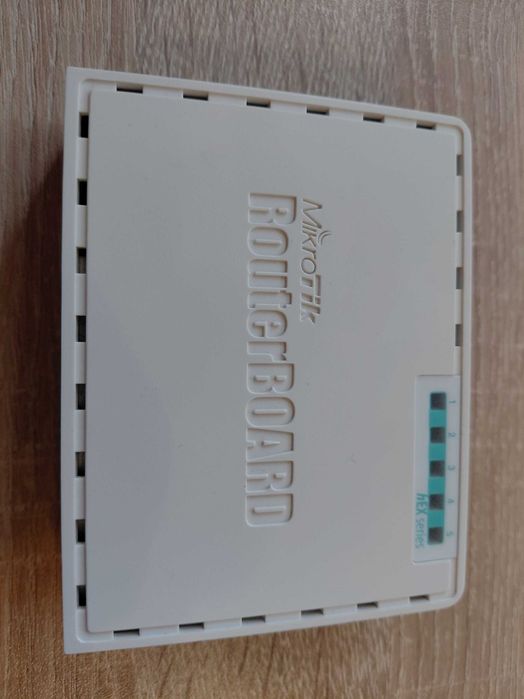 Mikrotik RB750GR3 (Mikrotik HeX)