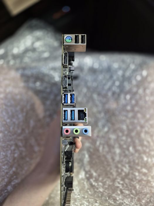 Процессор i5-11400f + мат. плата + башенный кулер