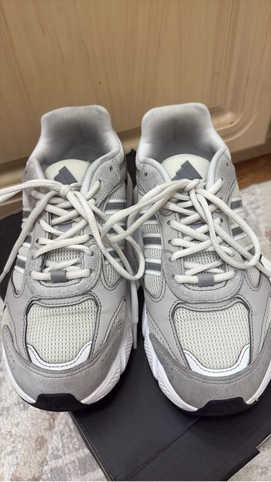 Кроссовки Адидас