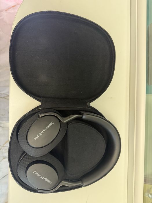 Casti Bowers - Wilkins