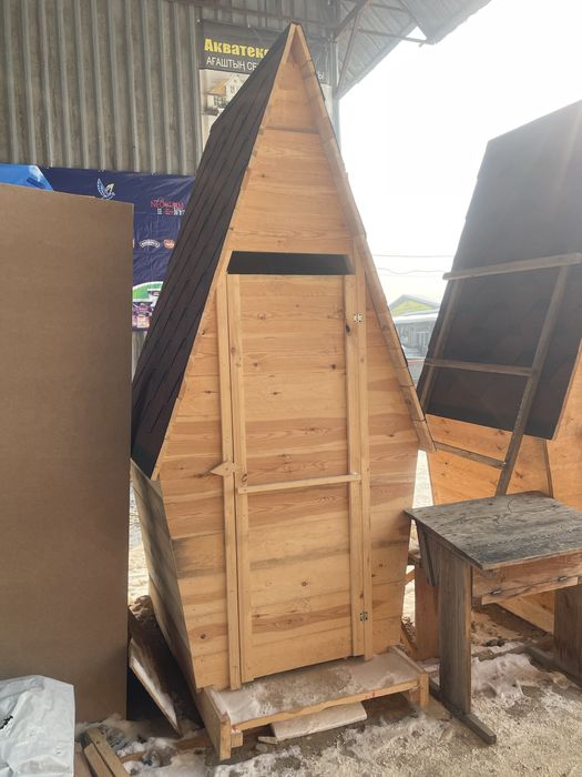 Туалеты из дерево.Материал сосна.