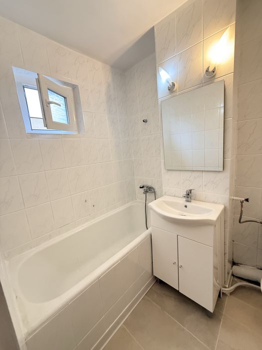 Apartament 3 camere Central Dacia