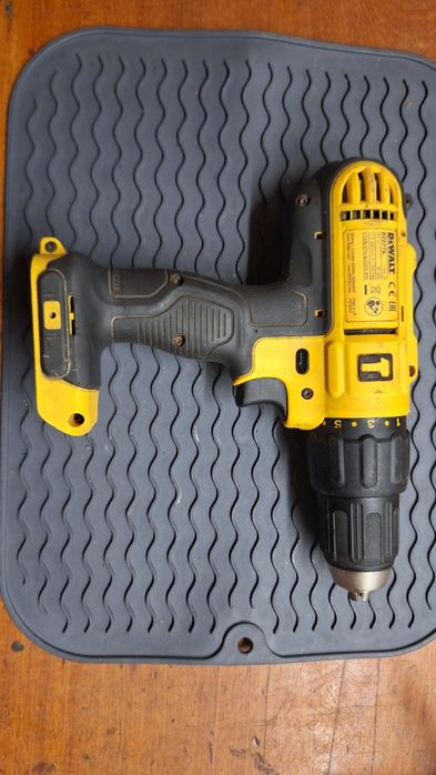 Vand filetanta Dewalt