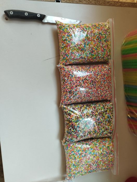 Смес и рожок для мороженого