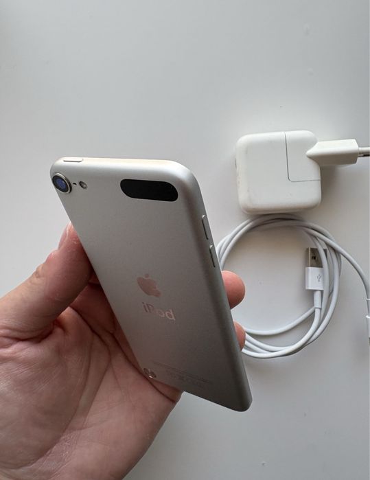 • Ipod Touch • Generatia 5 • COLECTIE