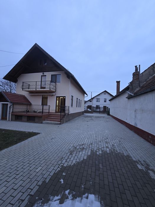 Casa de vânzare Zărnesti