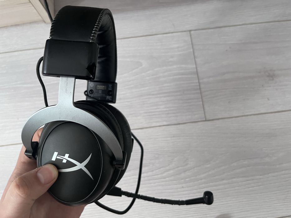 Продам сет. Клавиатура hyper x 65, мышь zowie benq + Hyper x cloud 2