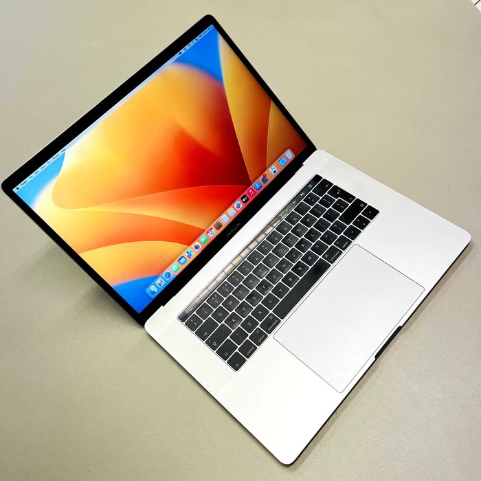 MacBook PRO 15' A1707 i7 256GB SSD 16GB RAM Touch Bar - [ VENTURA ]