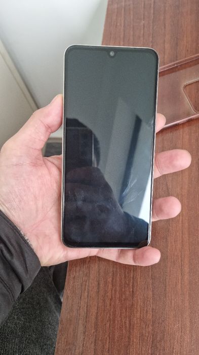 Vivo V25E sotiladi holati ideal