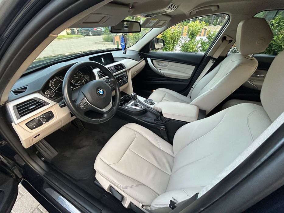 Bmw 330e Luxury Line