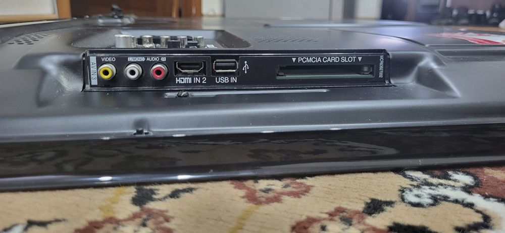 Телевизор lg (не смарт)