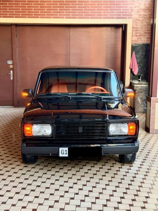 Vaz 2107 injektr 2008 Сотилади