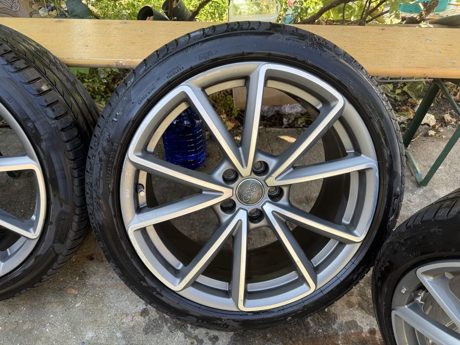 Jante Audi RS 19 cu anvelope Pirelli