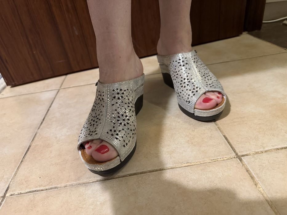 Saboți confortabili si eleganti nr 36