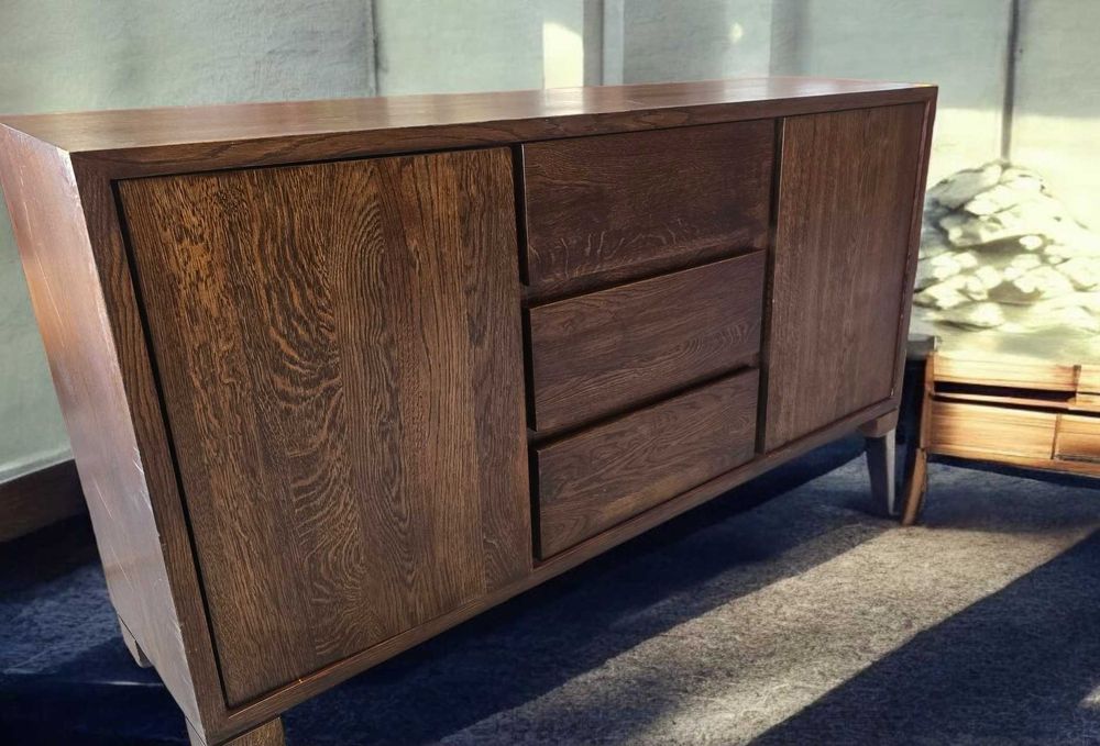 Дъбови контрабюфети и шкафове- внос от Нидерландия