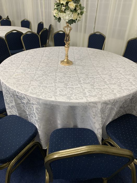 Vand CORT pentru evenimente