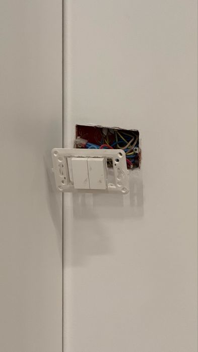 Electrician / automatist, montaj / reparatii prize, siguranțe, iluminat, plite, sisteme LED, automatizari