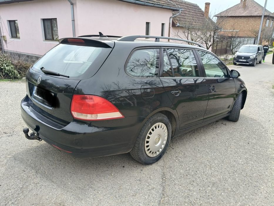 Vând Volkswagen golf 5