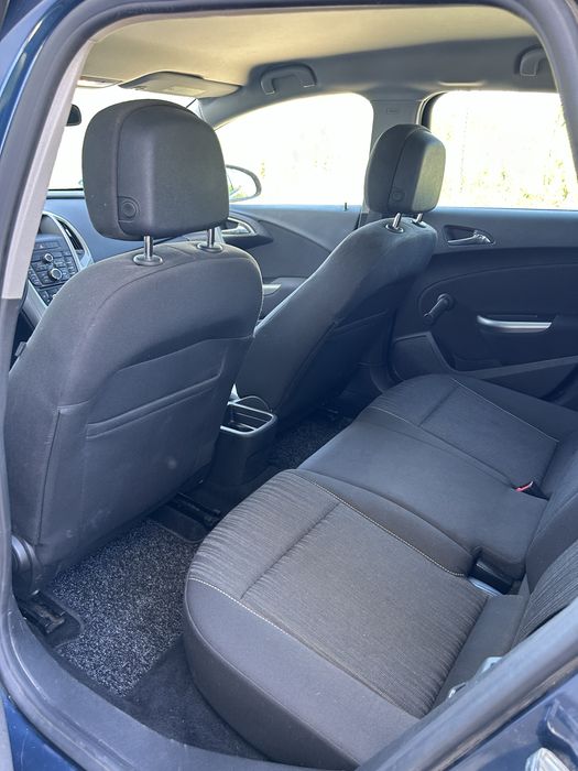 Продава се Opel Astra J 1.7cdti 2011