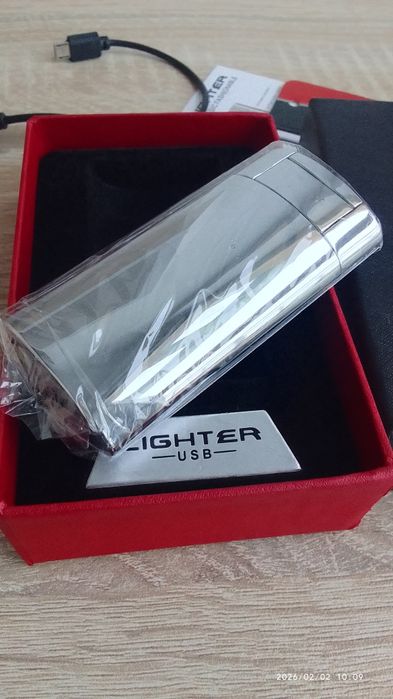 Запалка с USB Pierre Cardin/Керамичен пепелник Davidoff