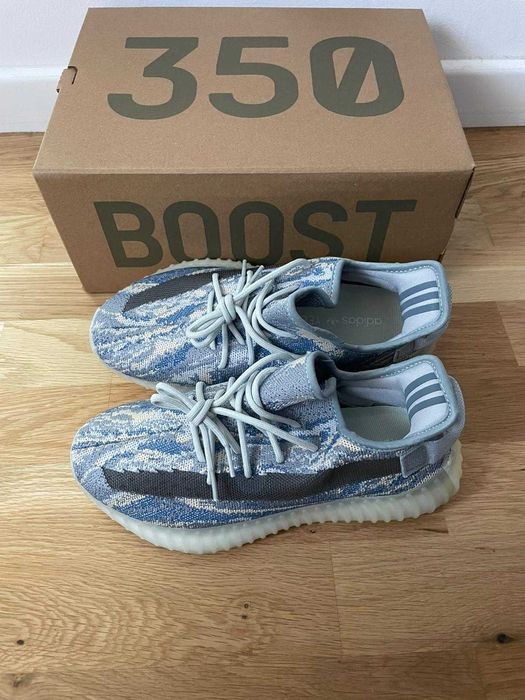 Yeezy 350 V2 Blue Marimea 43 si 44