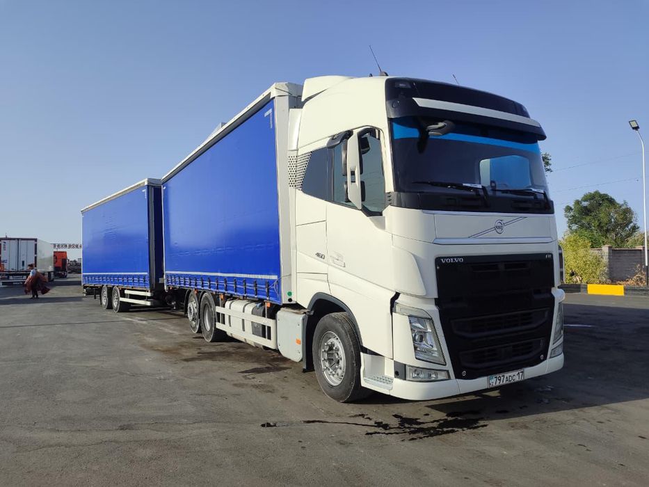 Volvo evro 6    Боковые сполера кабины.